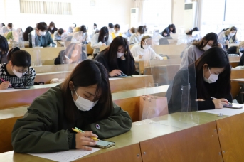 保育科到達度確認試験