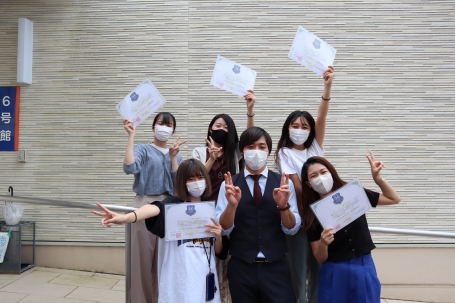 メンタルケアカウンセラーを取得した学生たち