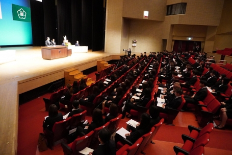 令和7年度中京学院大学入学式